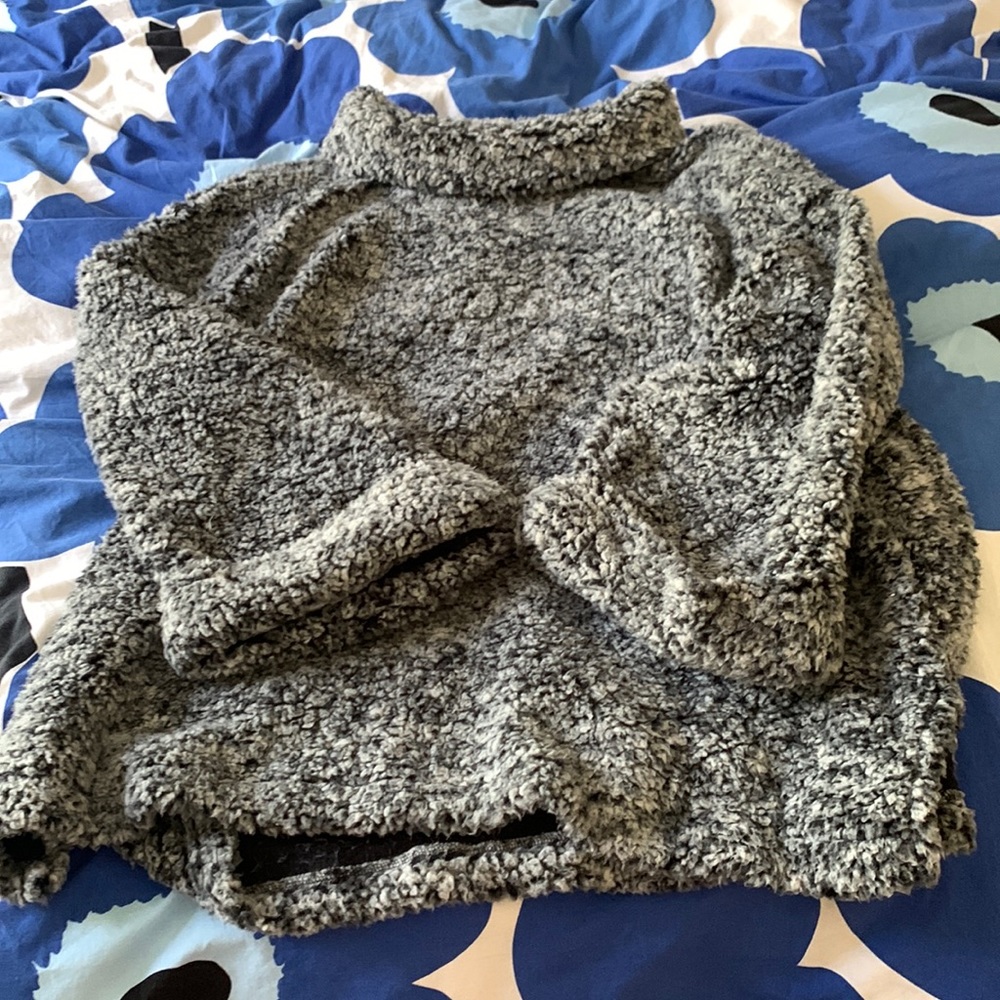 Anthropologie teddy / Sherpa sweater